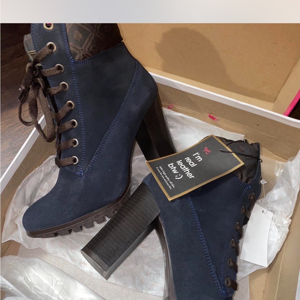 Source Unknown Navy and Chocolate Ankle Booties